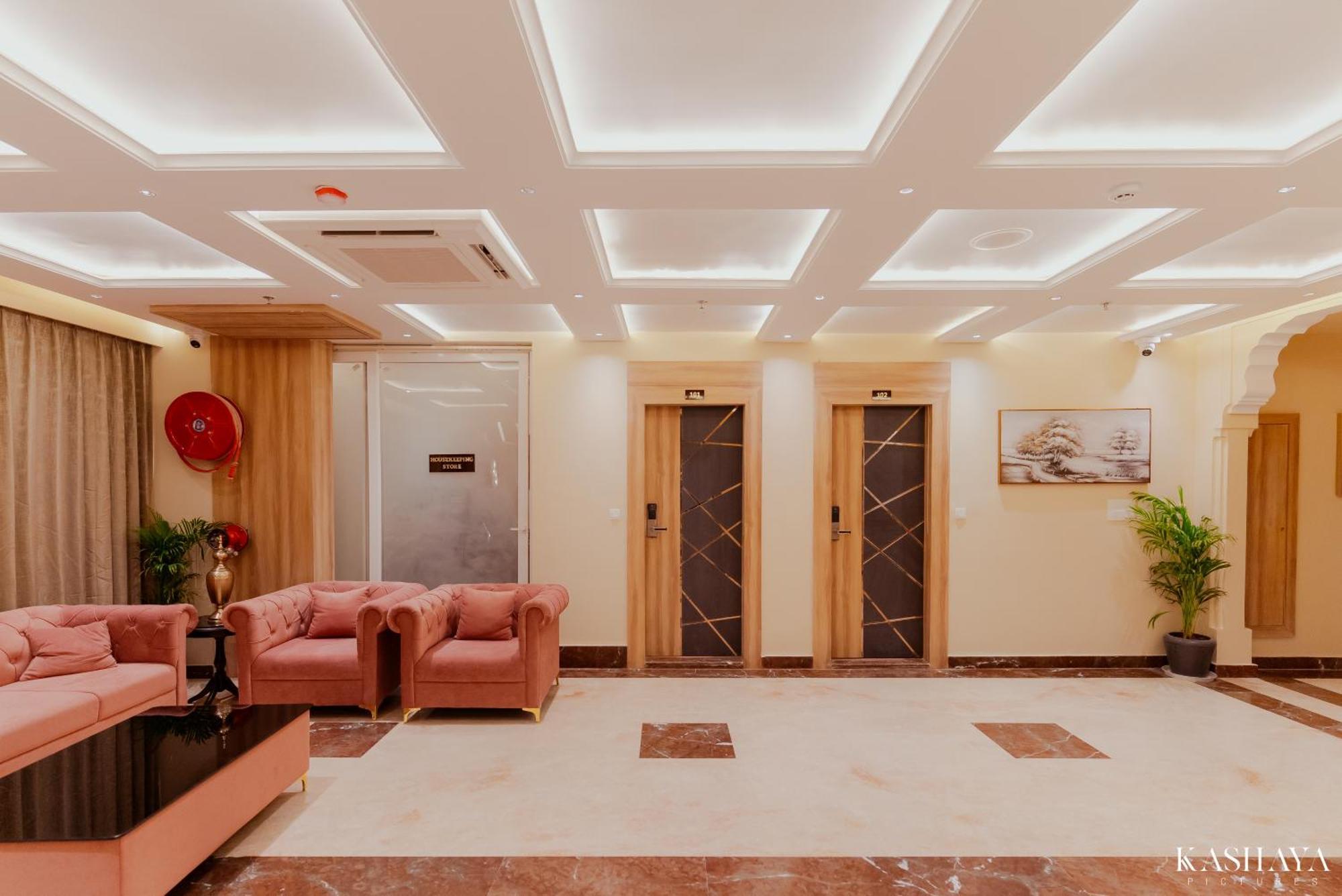 Hotel Ratan Mahal Datia Exteriér fotografie